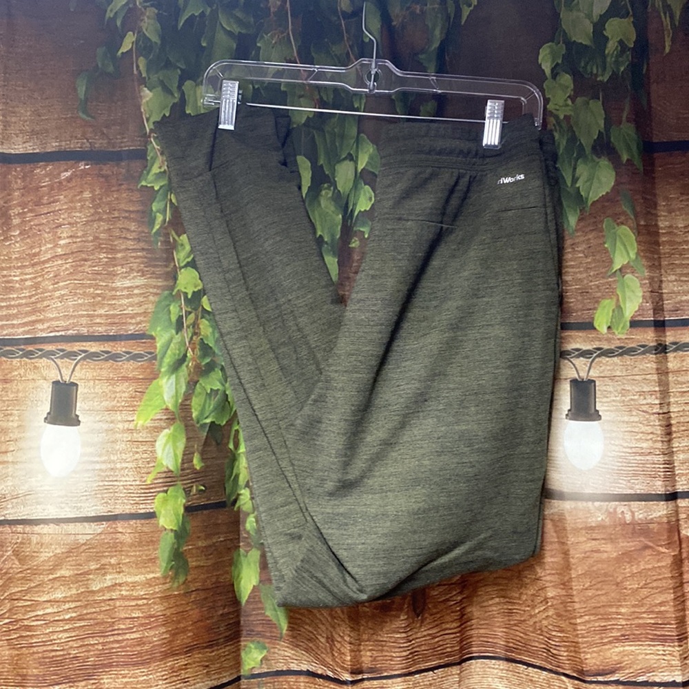 EUC Mens Athletic Joggers